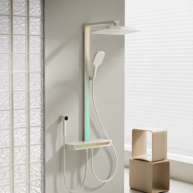 Home And Bathroom - Pirinç Dijital Şelale Duş Seti Duvara